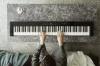 Elegancia y practicidad: Casio presenta su nuevo piano digital compacto y colorido